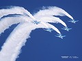 宮崎県写真壁紙（新富町・新田原基地航空祭のブルーインパルス）　p_miyazaki_12_005_s.jpg